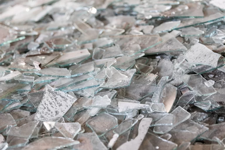 Glas